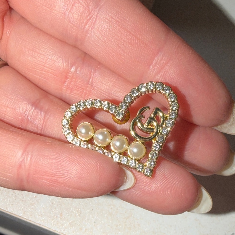 Gucci stud heart earrings - Picture 4 of 5